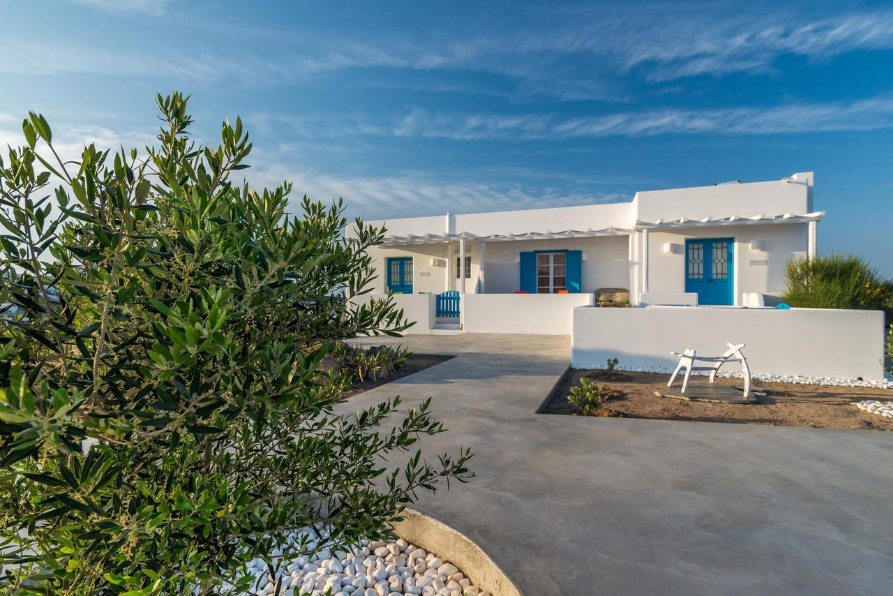 Eiriana Luxury Suites Plaka  エクステリア 写真