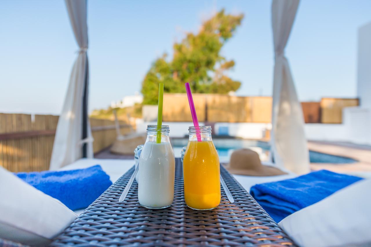 Eiriana Luxury Suites Plaka  エクステリア 写真