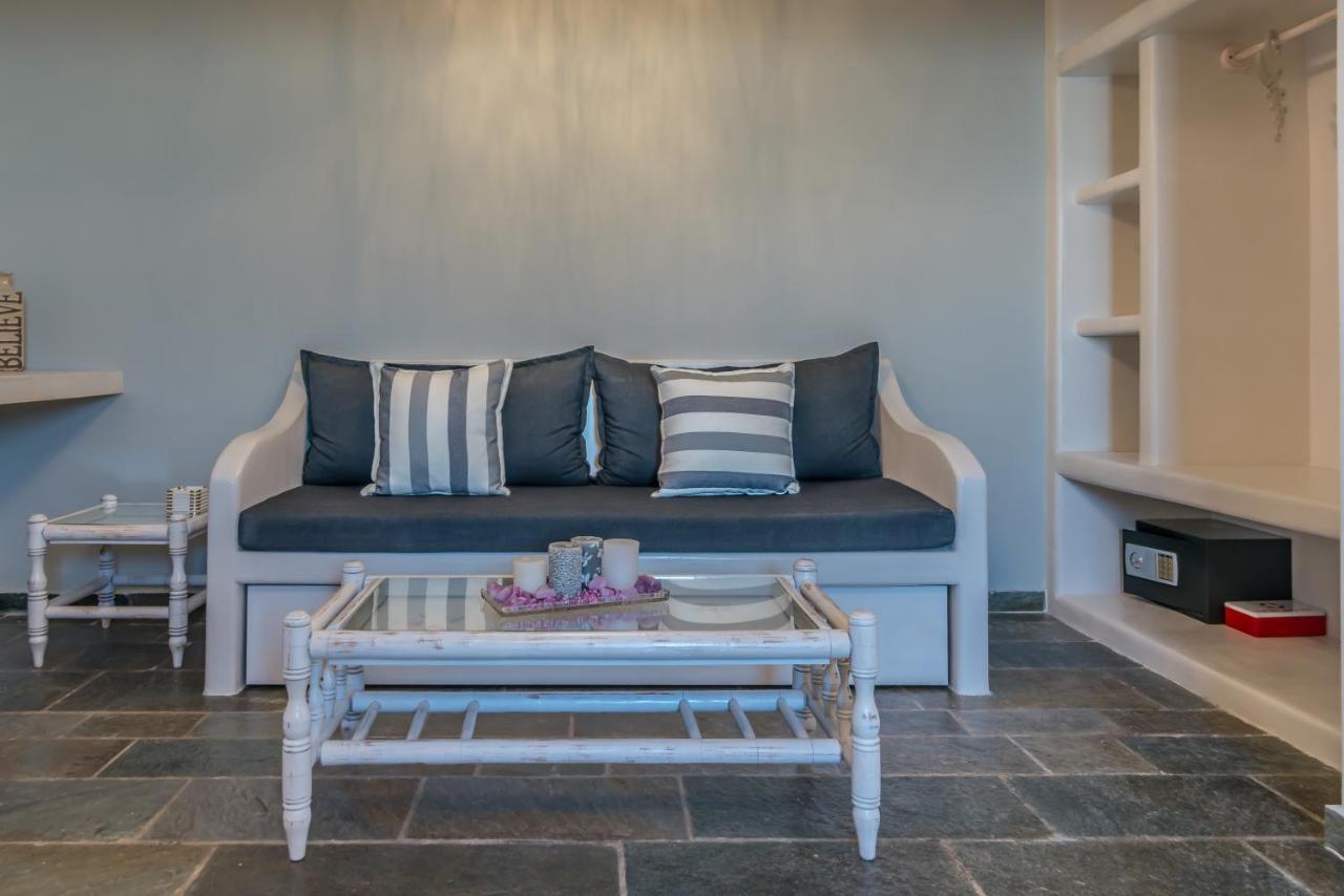 Eiriana Luxury Suites Plaka  エクステリア 写真